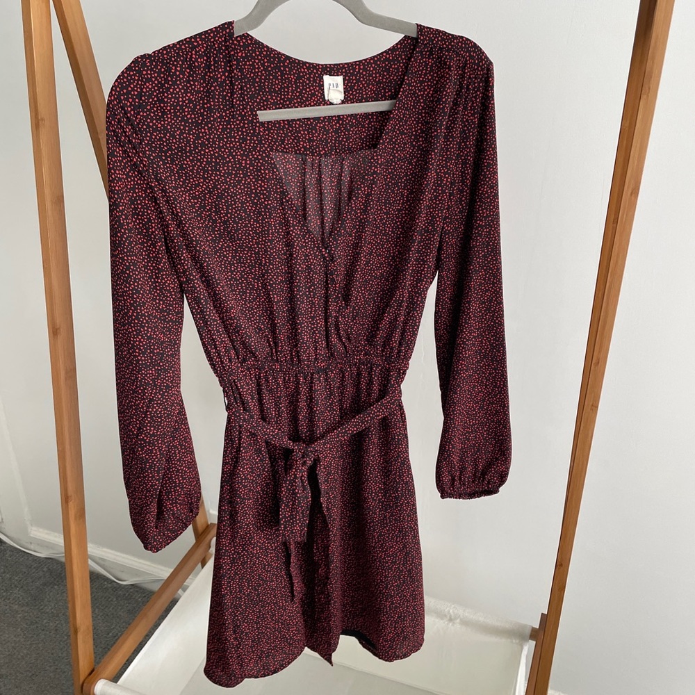 GAP Long Sleeve Burgundy and Black Mini Dress with Belt